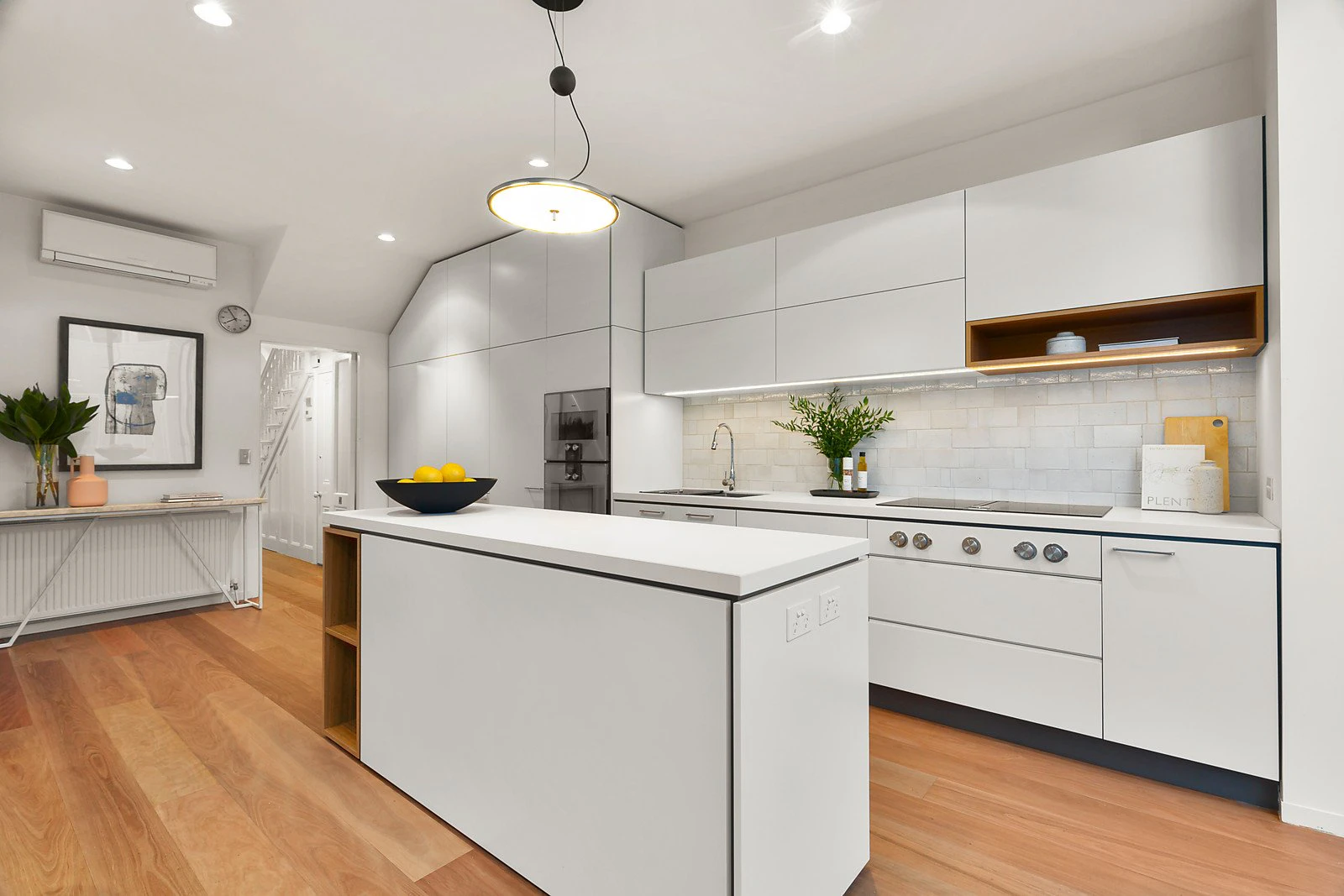 19 Mills Street, Albert Park, VIC