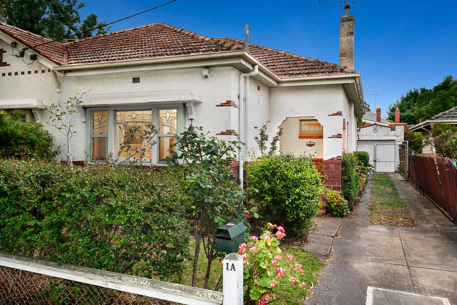 1A Almond Street, Caulfield South, VIC