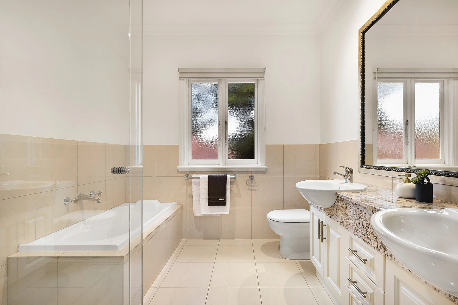 14 Prince Street, Hampton, VIC