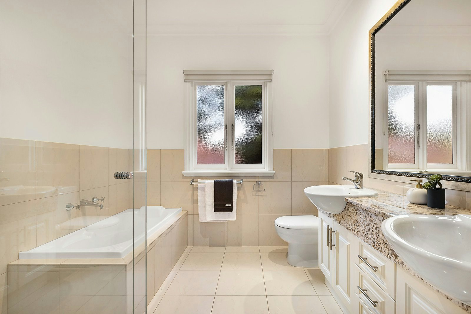 14 Prince Street, Hampton, VIC