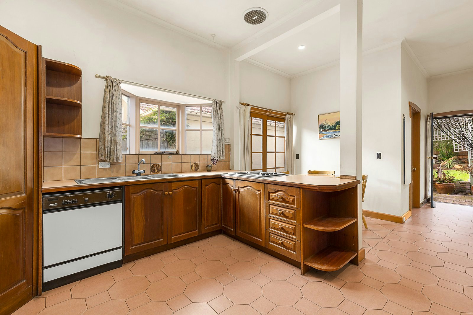 99 Thomas Street, Hampton, VIC