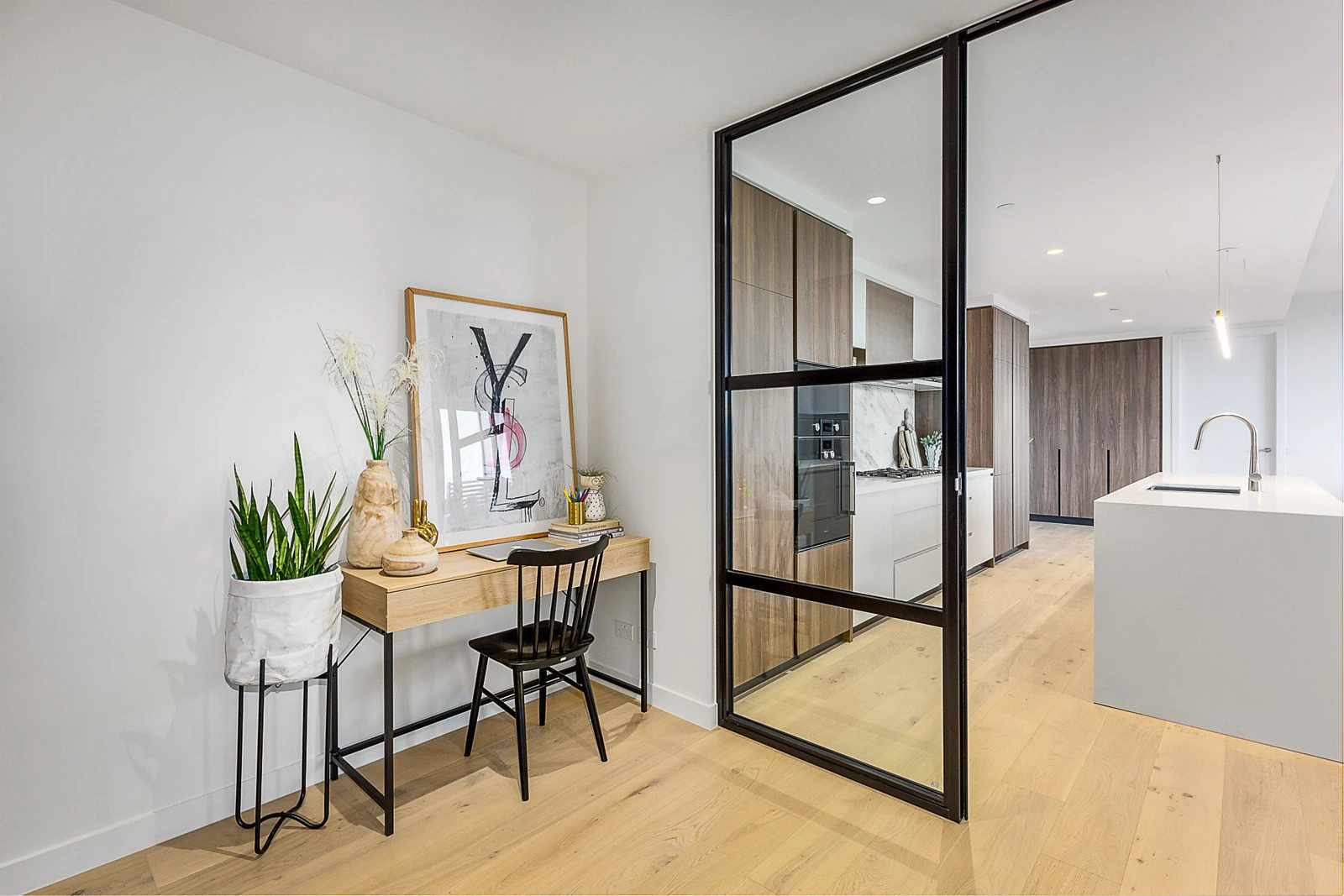 204/28-30 Linacre Road, Hampton, VIC