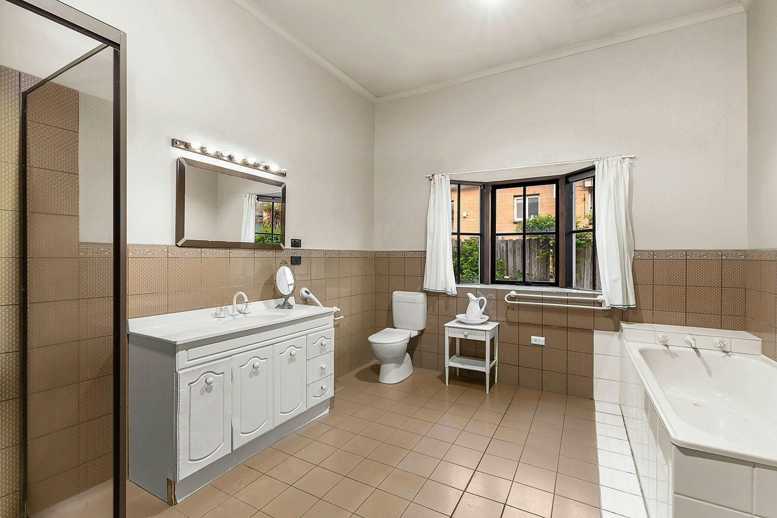 99 Thomas Street, Hampton, VIC