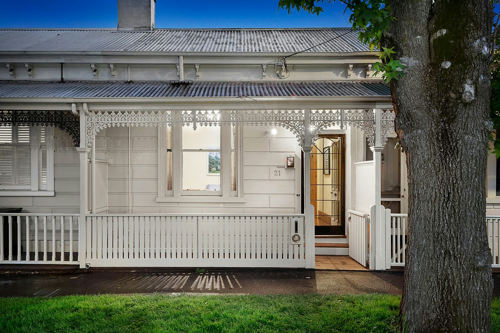 21 Spring Street East, Port Melbourne, VIC