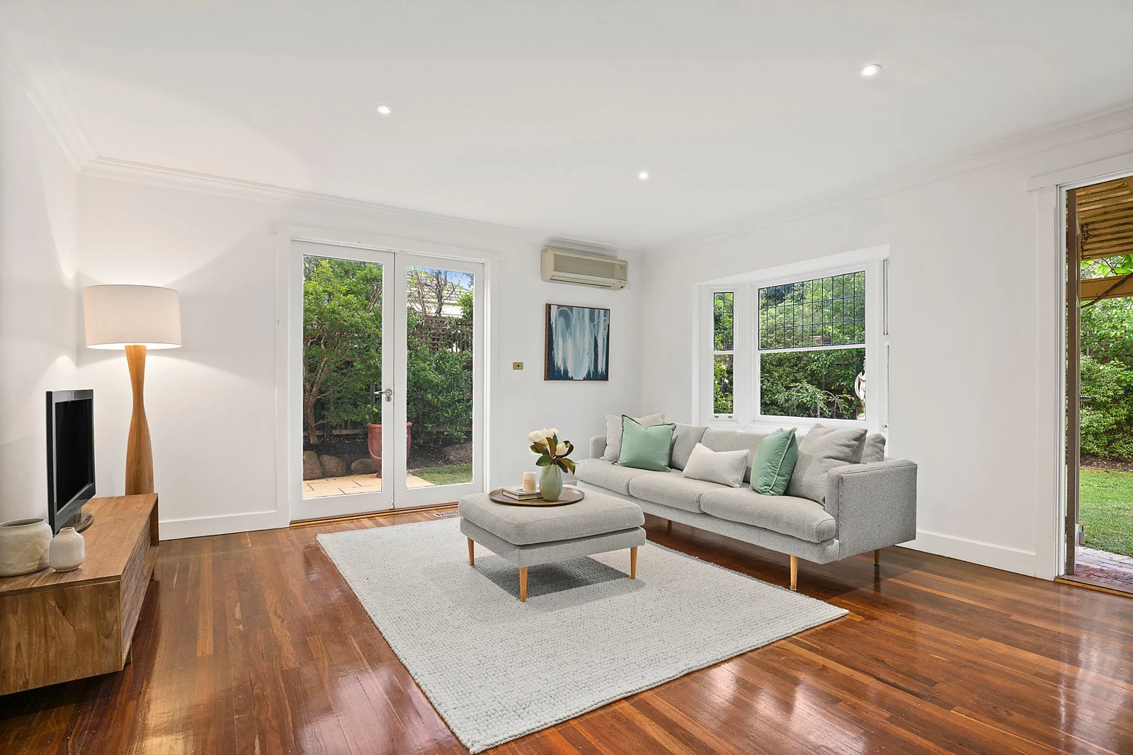 6 Farnham Street, Caulfield, VIC