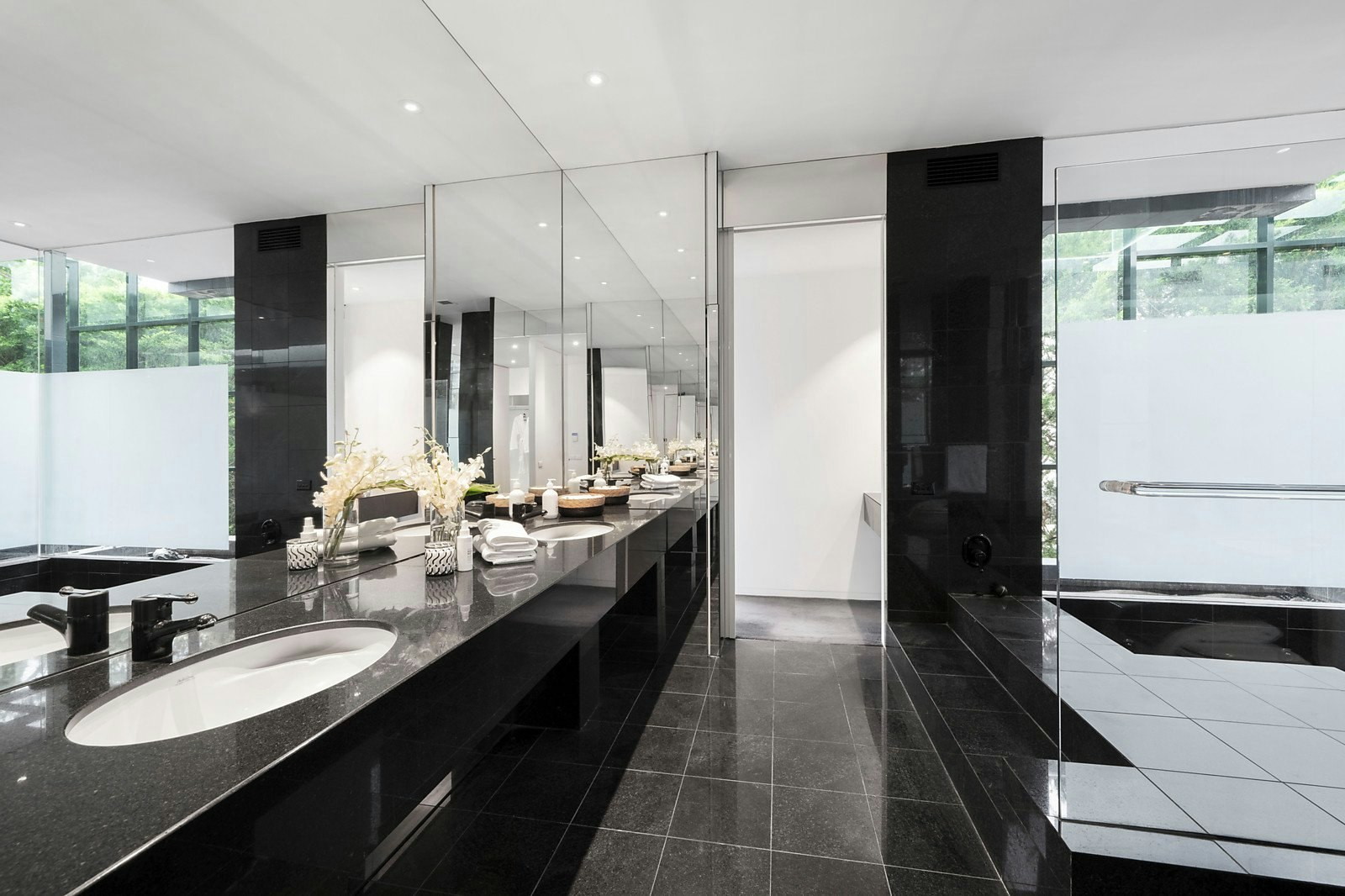 59 Grange Road, Toorak, VIC