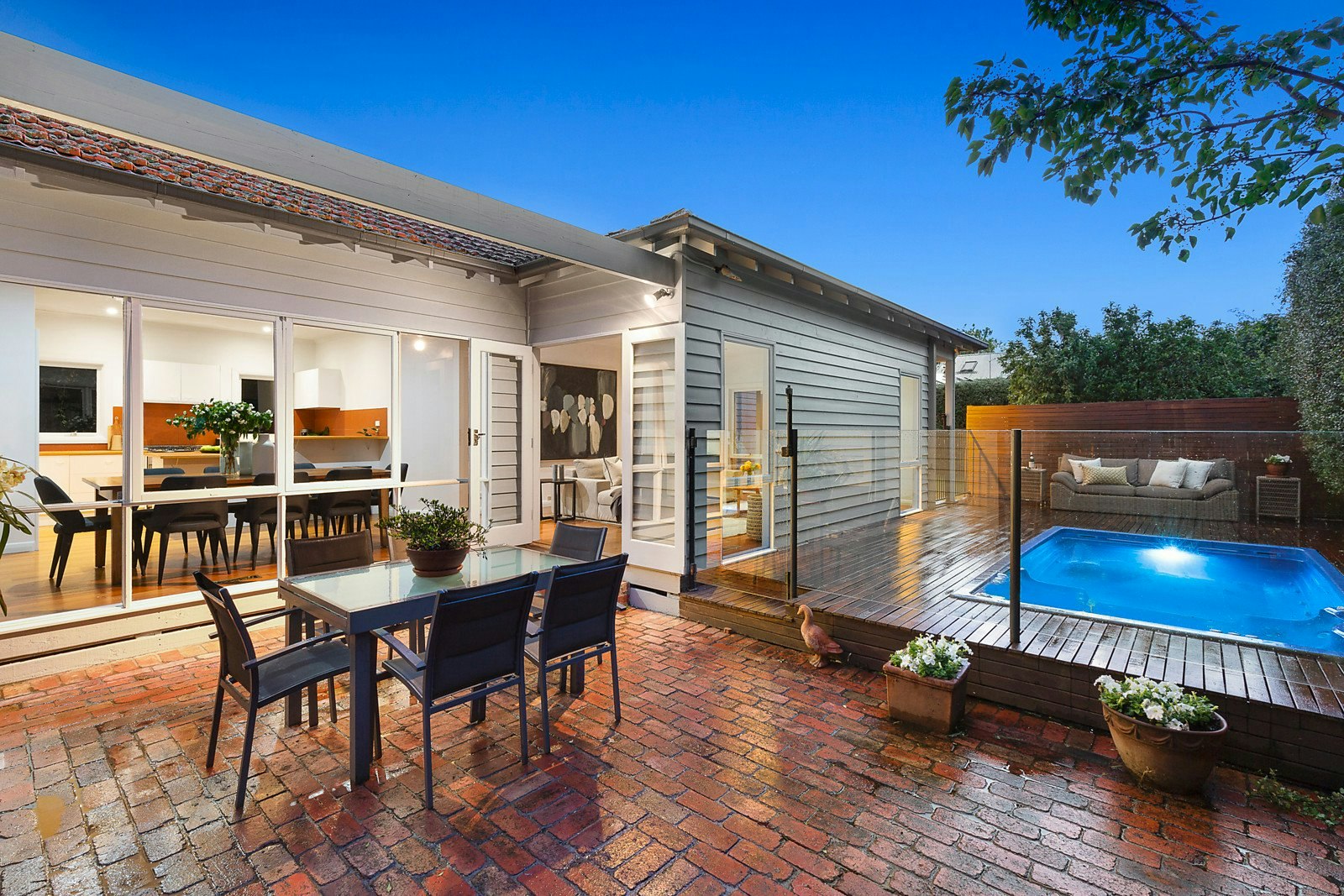 17 Baker Street, Malvern East, VIC