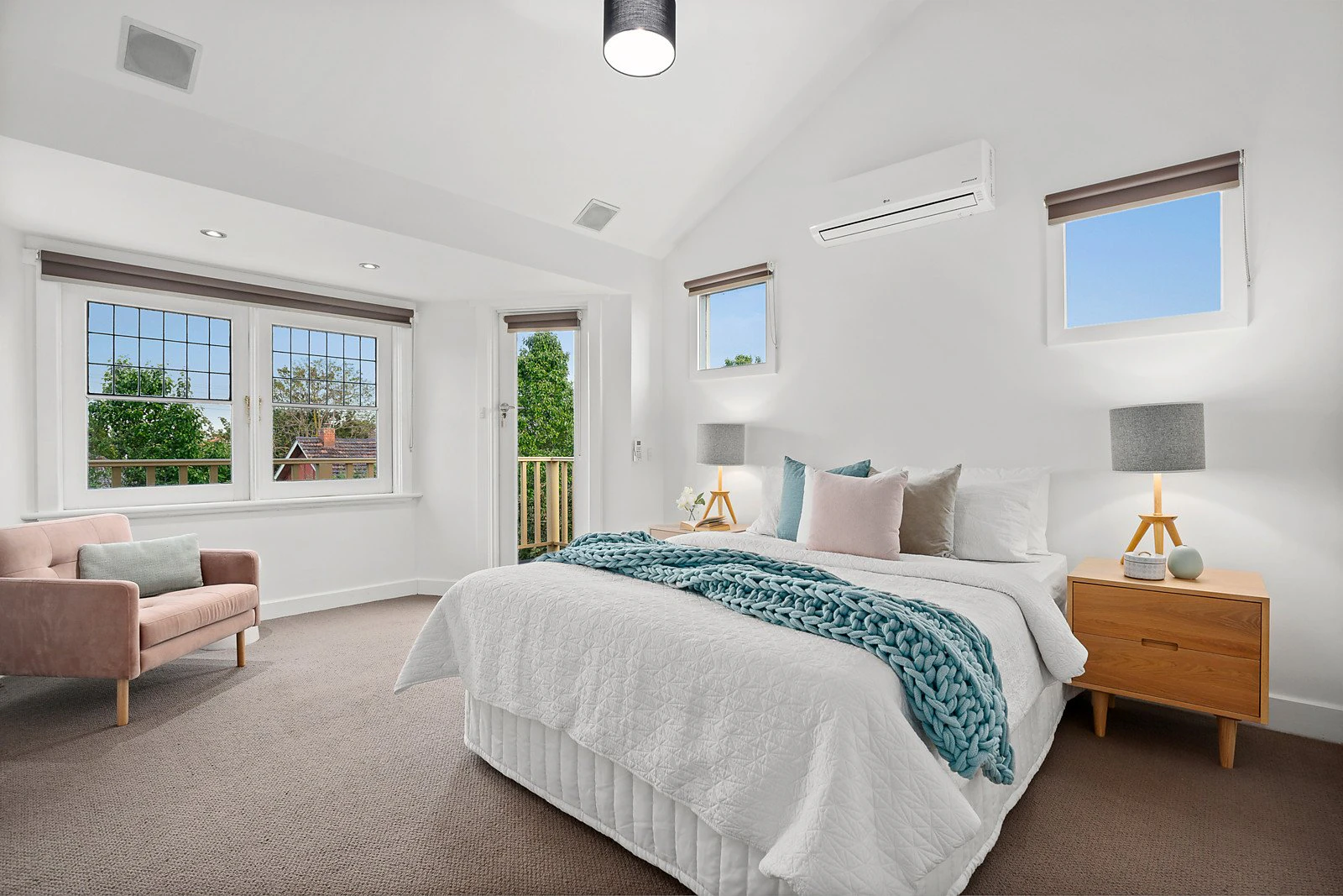 6 Farnham Street, Caulfield, VIC