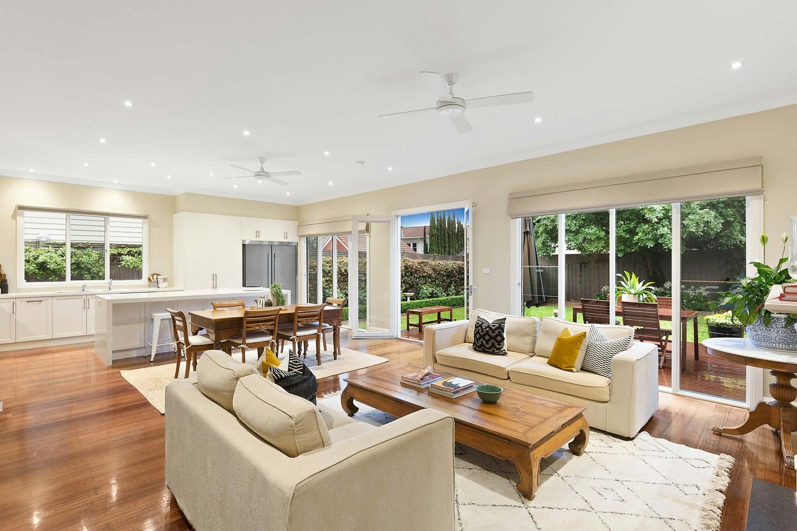 29 Dillon Grove, Glen Iris, VIC