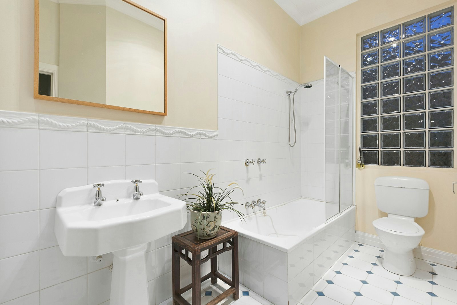 29 Dillon Grove, Glen Iris, VIC