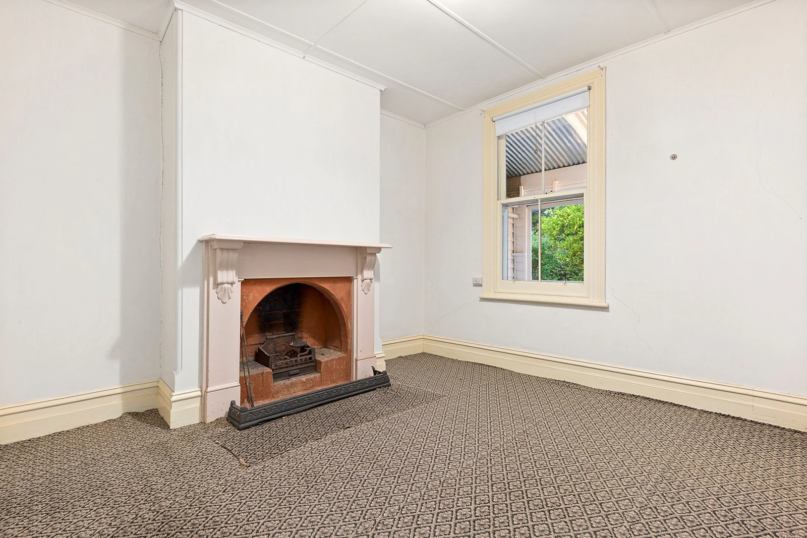 1 Lightfoot Street, Mont Albert, VIC