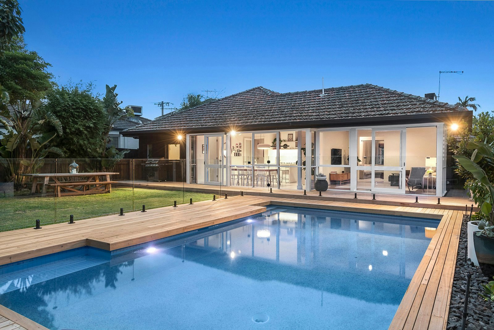 10 Garden Avenue, Brighton East, VIC