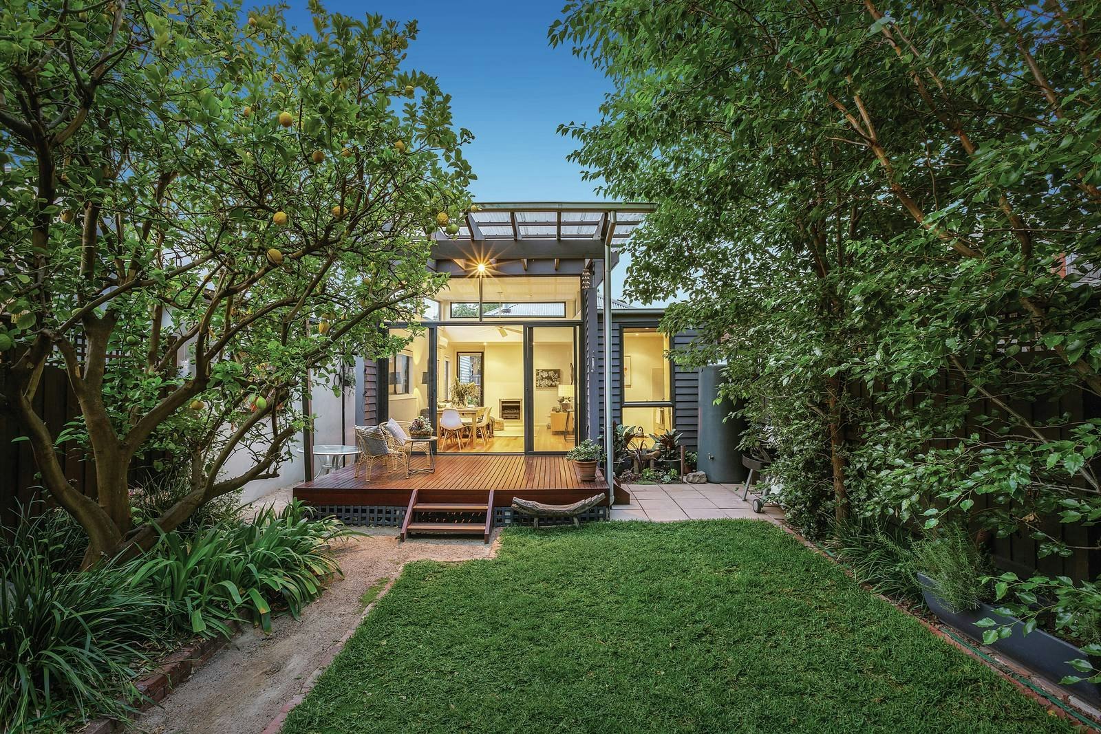 18 Roseberry Street, Hawthorn East, VIC