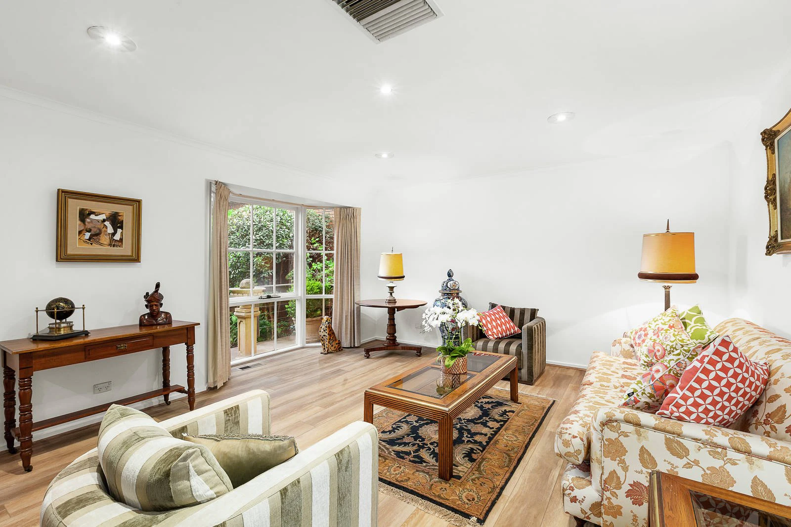 2/52 Shepherd Street, Surrey Hills, VIC