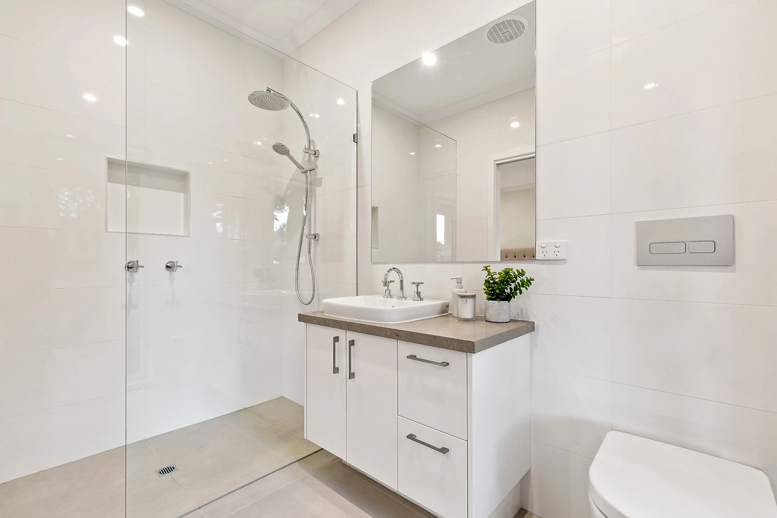 1/21 Wellard Road, Box Hill South, VIC
