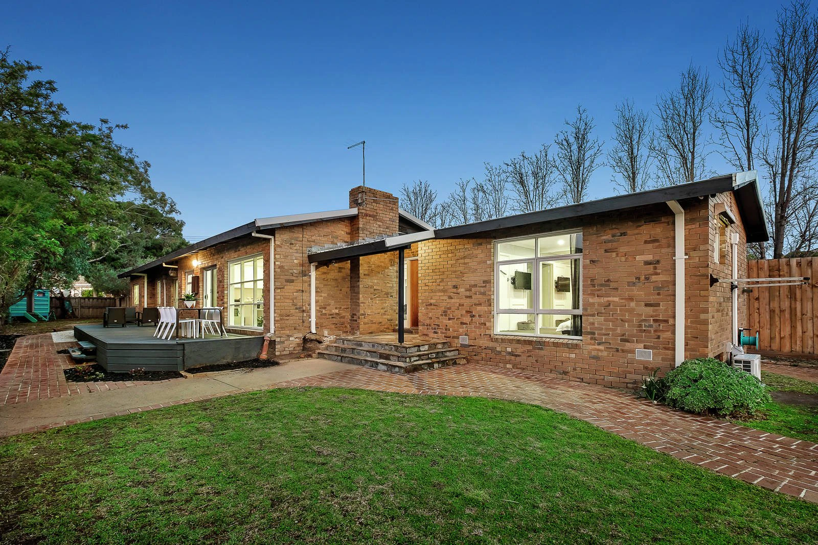 1 Wilgra Avenue, Ashburton, VIC
