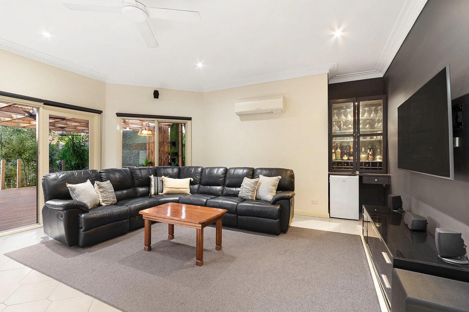 111 Summerhill Road, Glen Iris, VIC