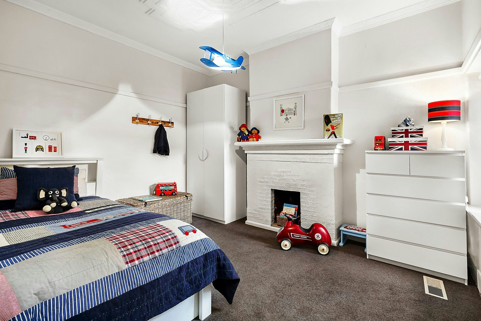 12 Peate Avenue, Glen Iris, VIC