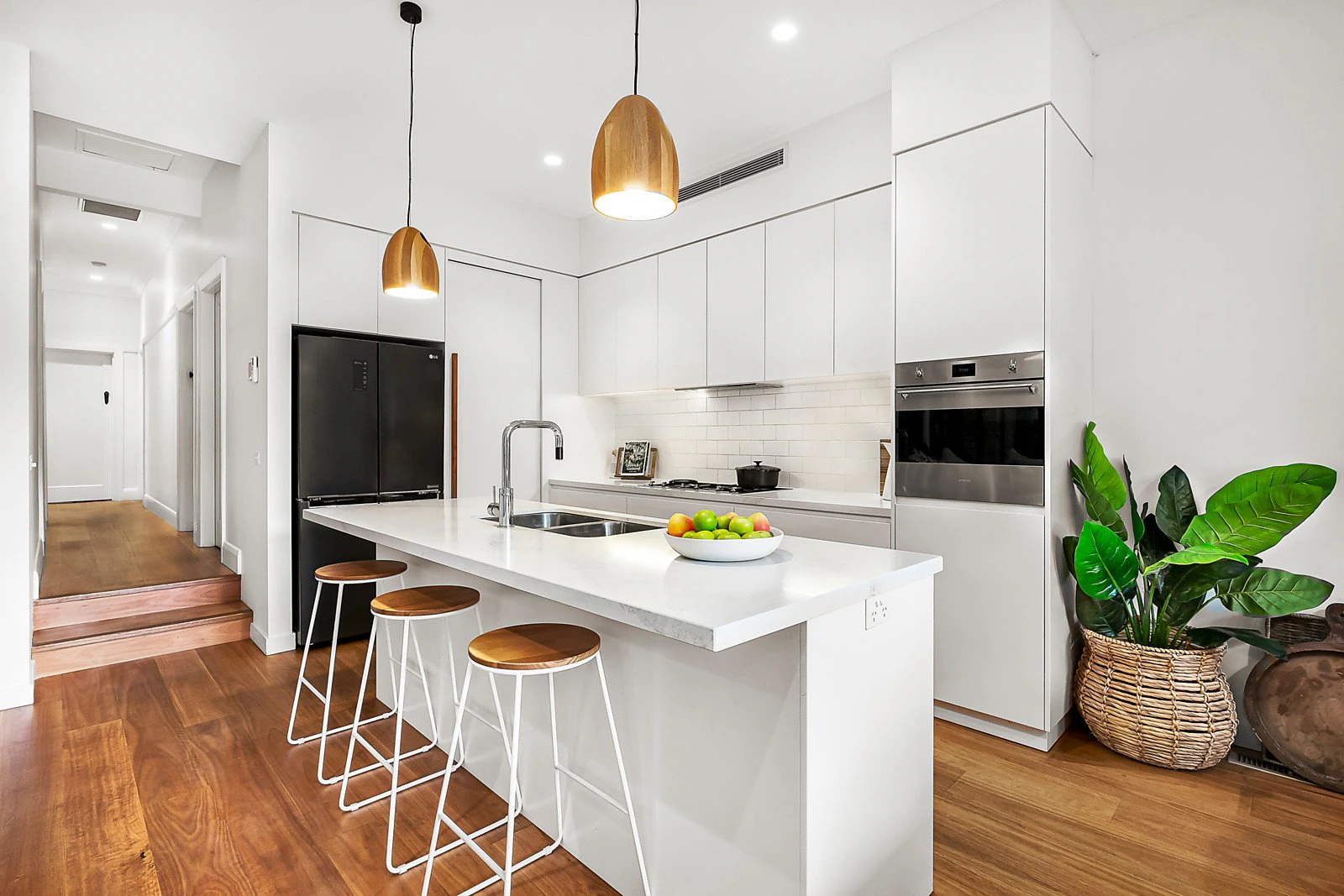 12 Peate Avenue, Glen Iris, VIC