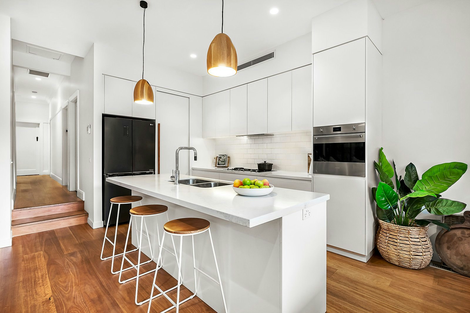 12 Peate Avenue, Glen Iris, VIC