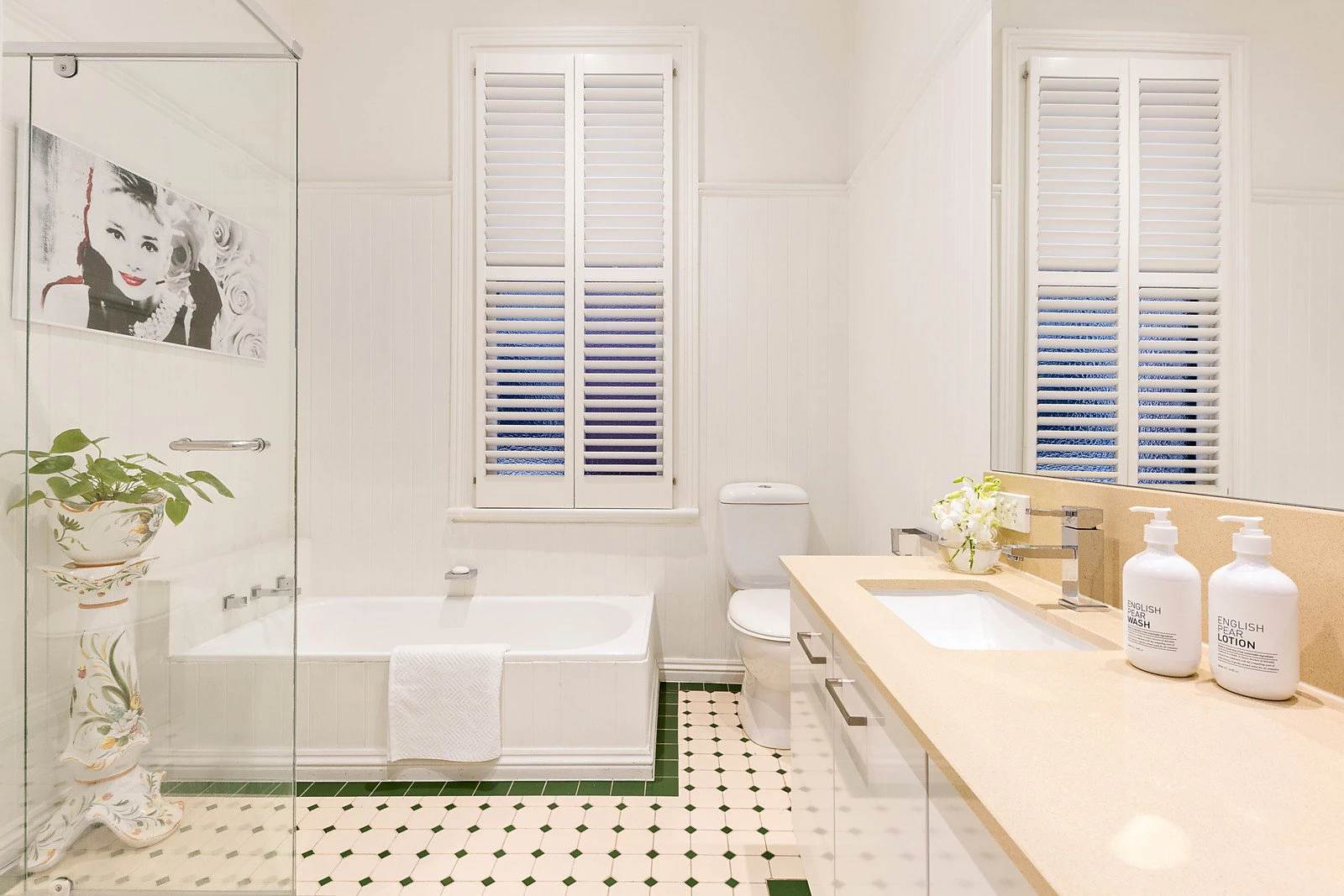 93 Claremont Avenue, Malvern, VIC