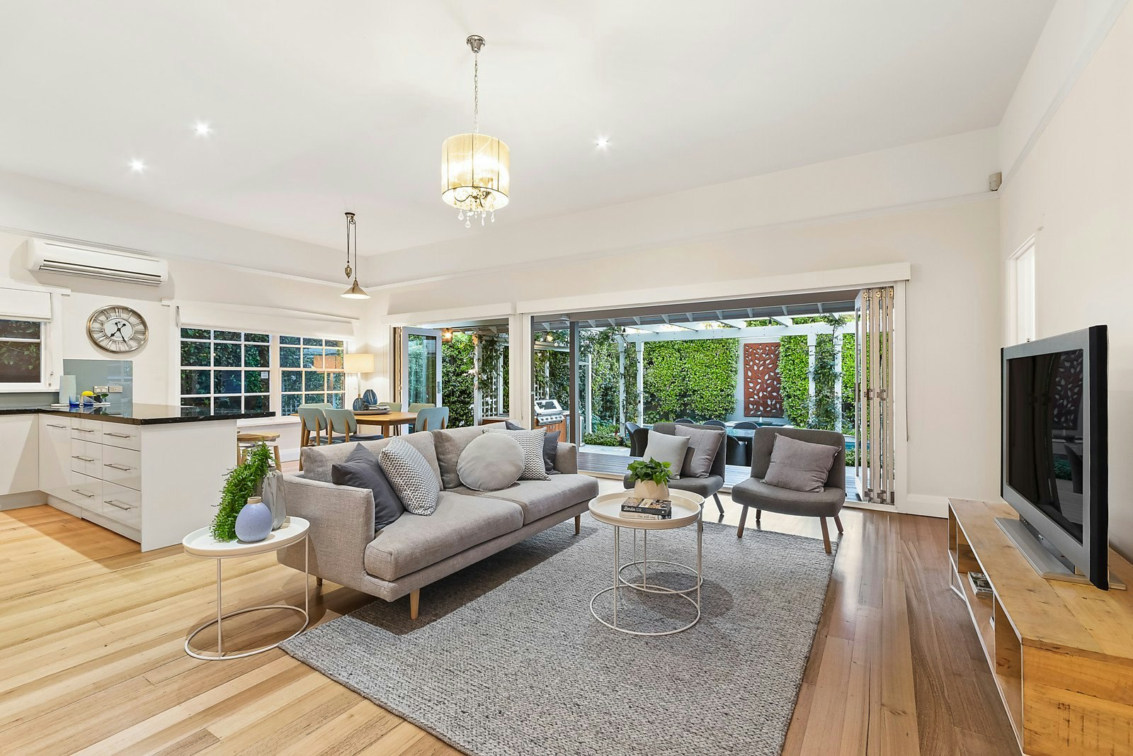 3 Queen Street, Surrey Hills, VIC