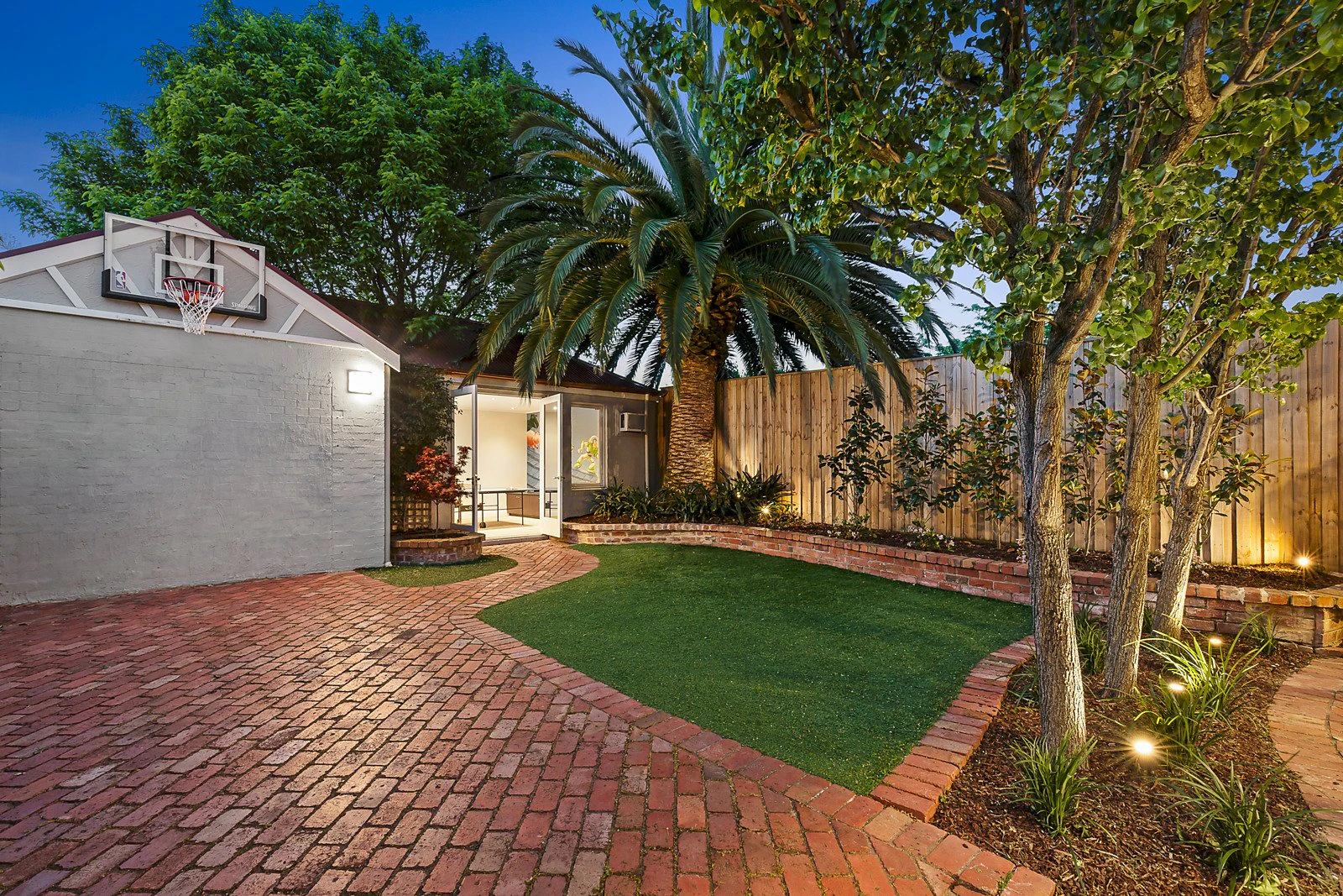 37 Repton Road, Malvern East, VIC
