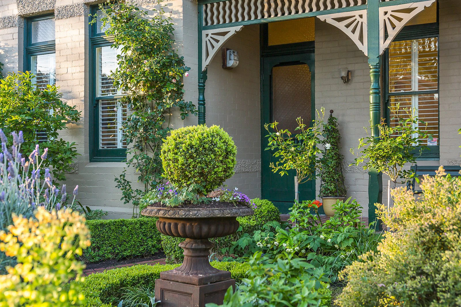 93 Claremont Avenue, Malvern, VIC