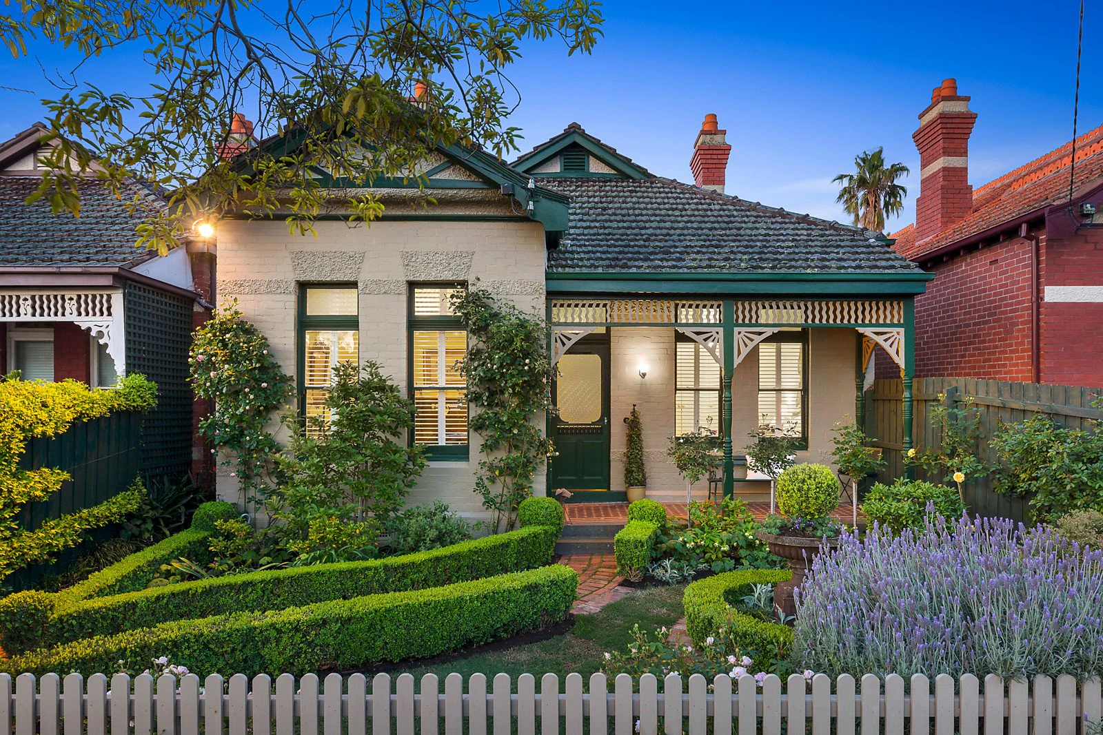 93 Claremont Avenue, Malvern, VIC