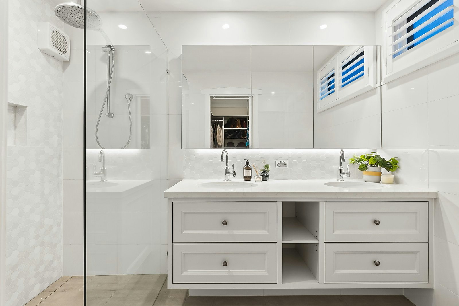 3 Queen Street, Surrey Hills, VIC