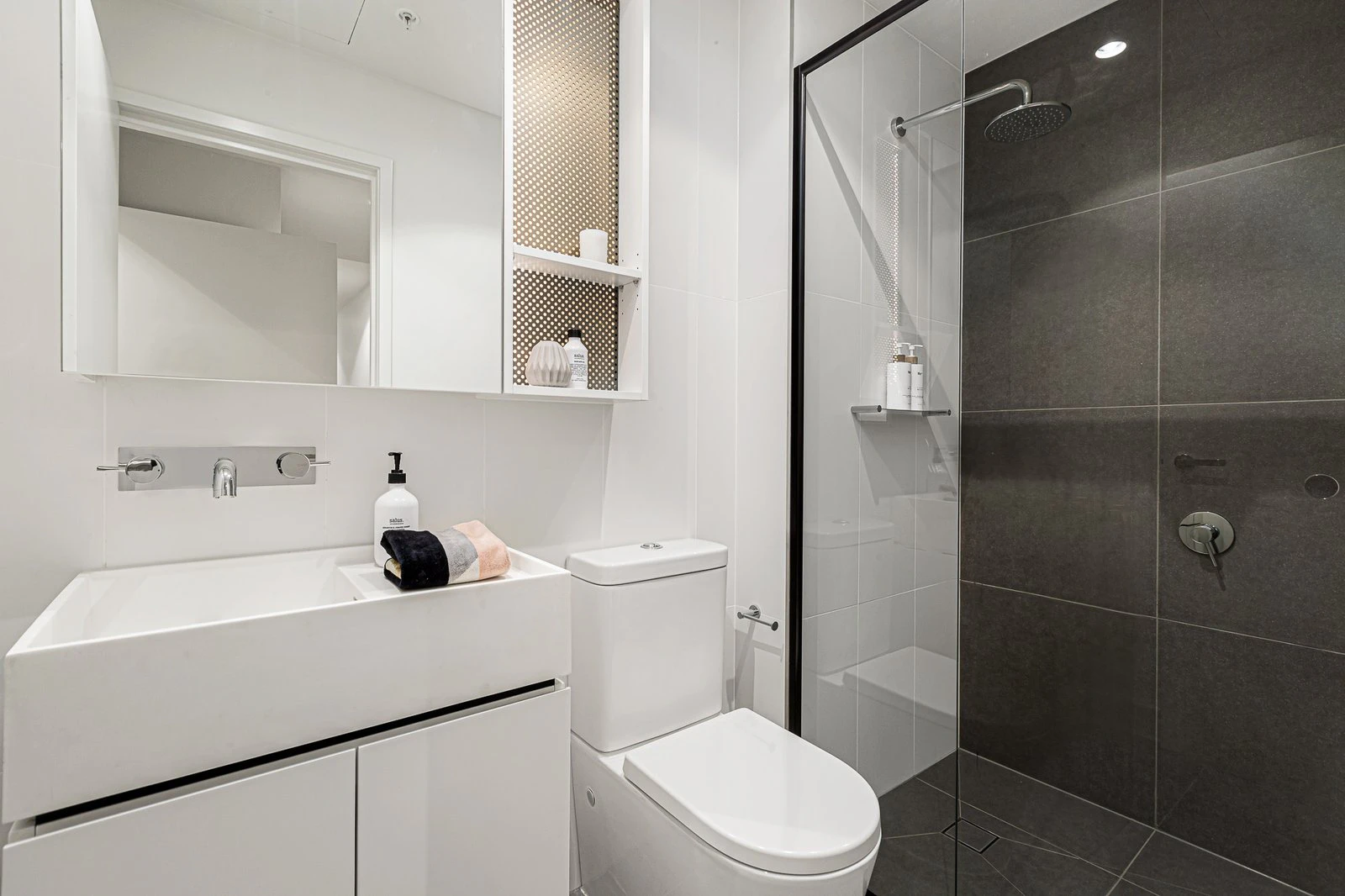 107/3 Victoria Street, Windsor, VIC