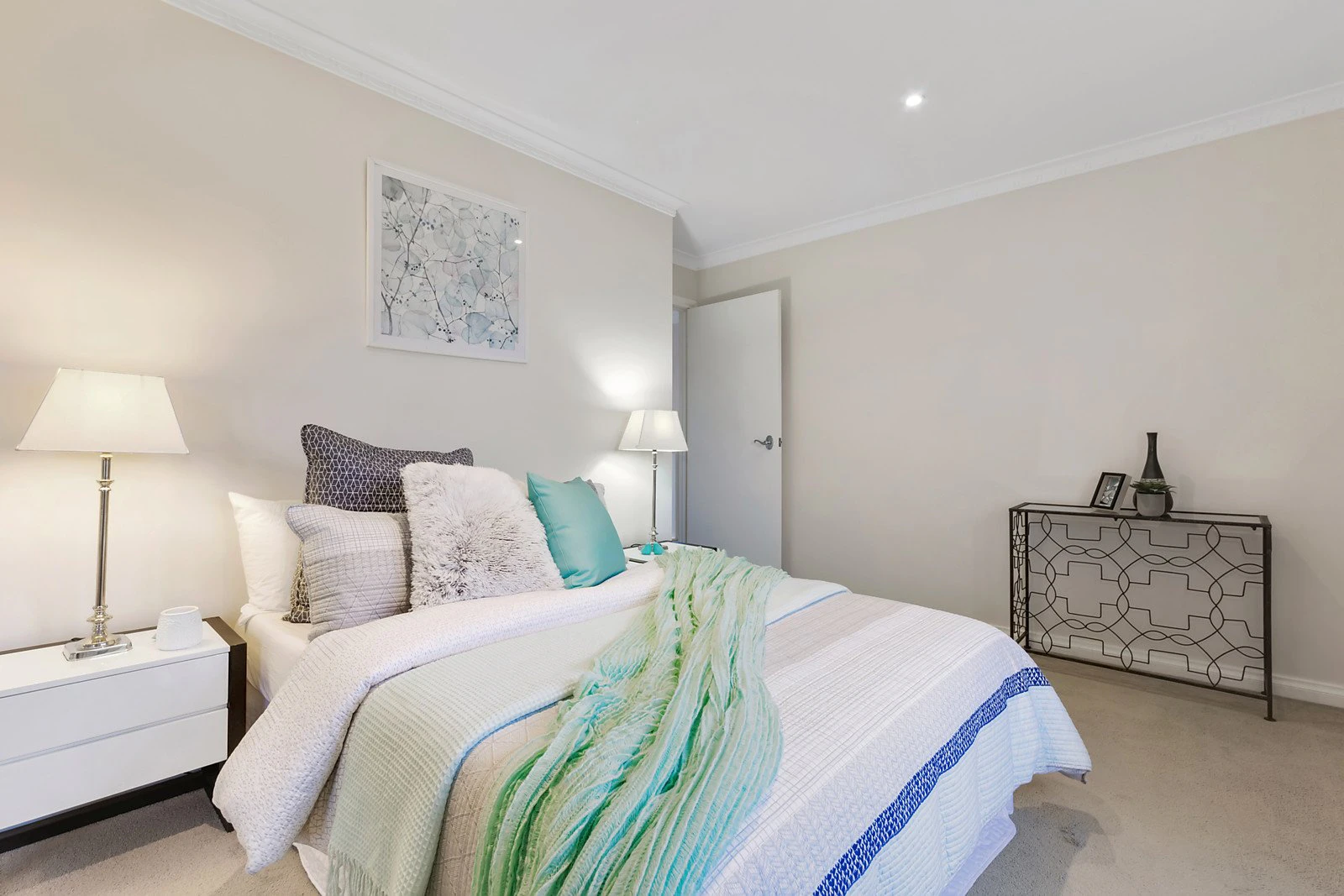4/26 Edwards Street, Burwood, VIC