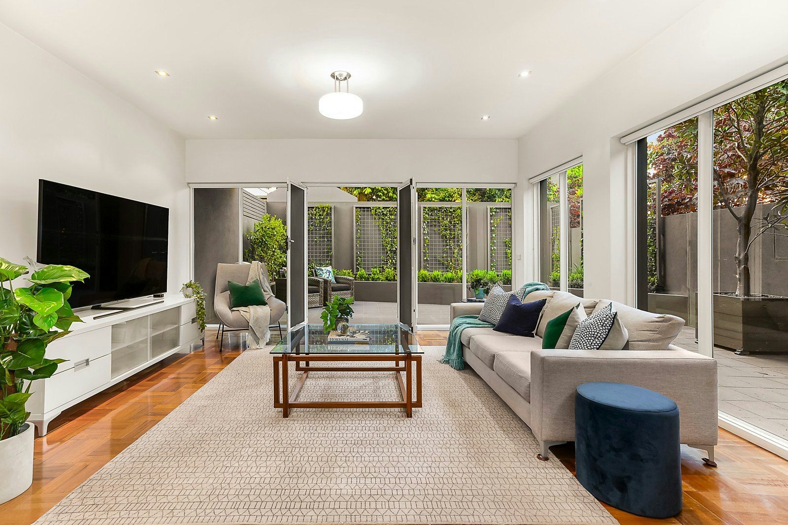 2/59 Denham Street, Hawthorn, VIC