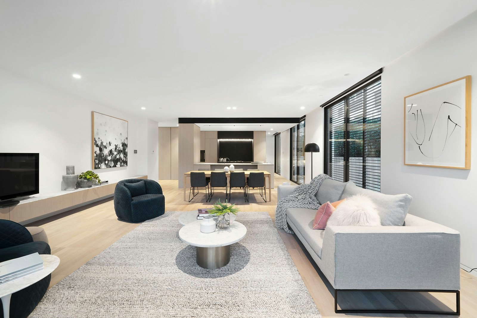 2/97 Mathoura Road, Toorak, VIC