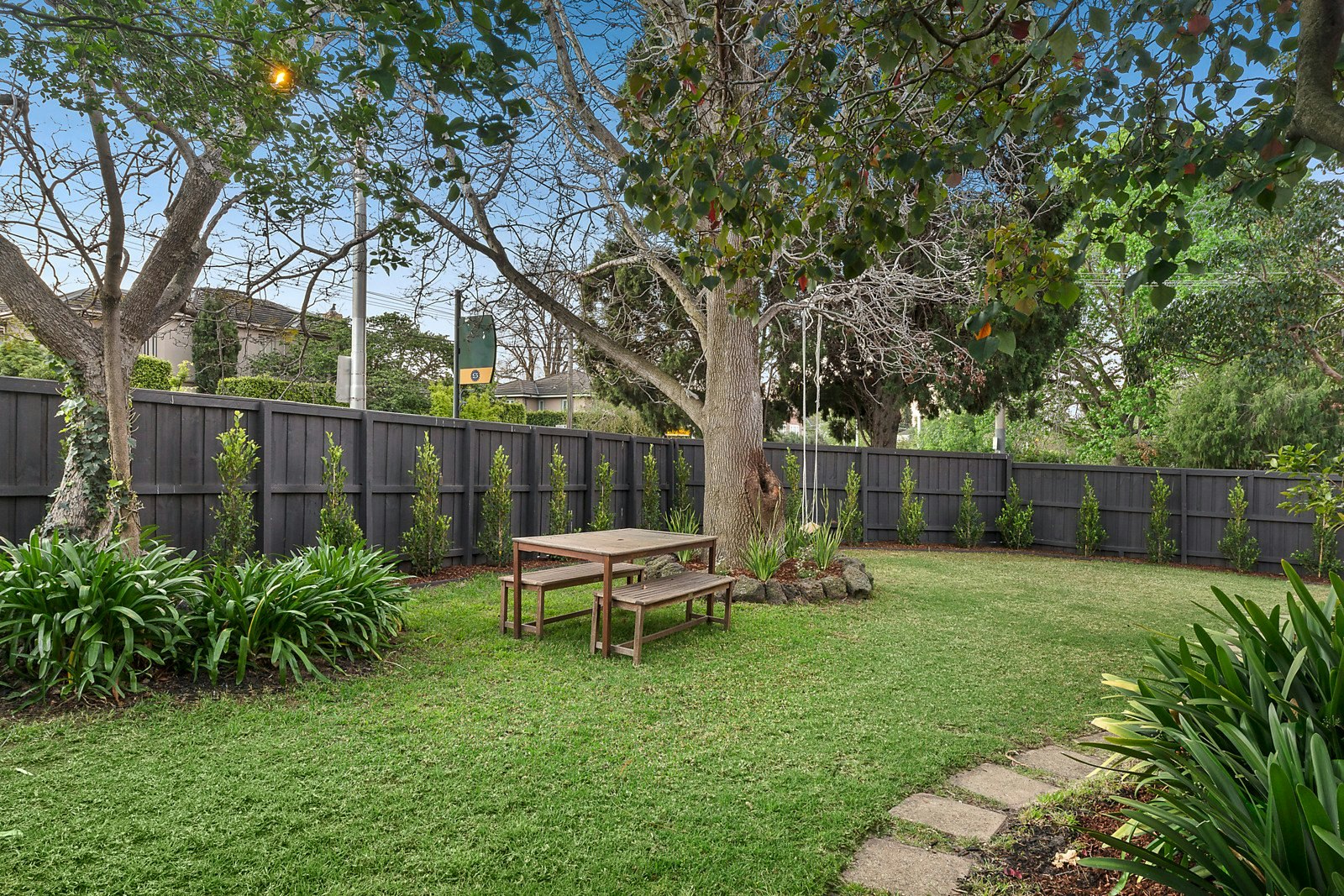 2c Woodmason Street, Malvern, VIC