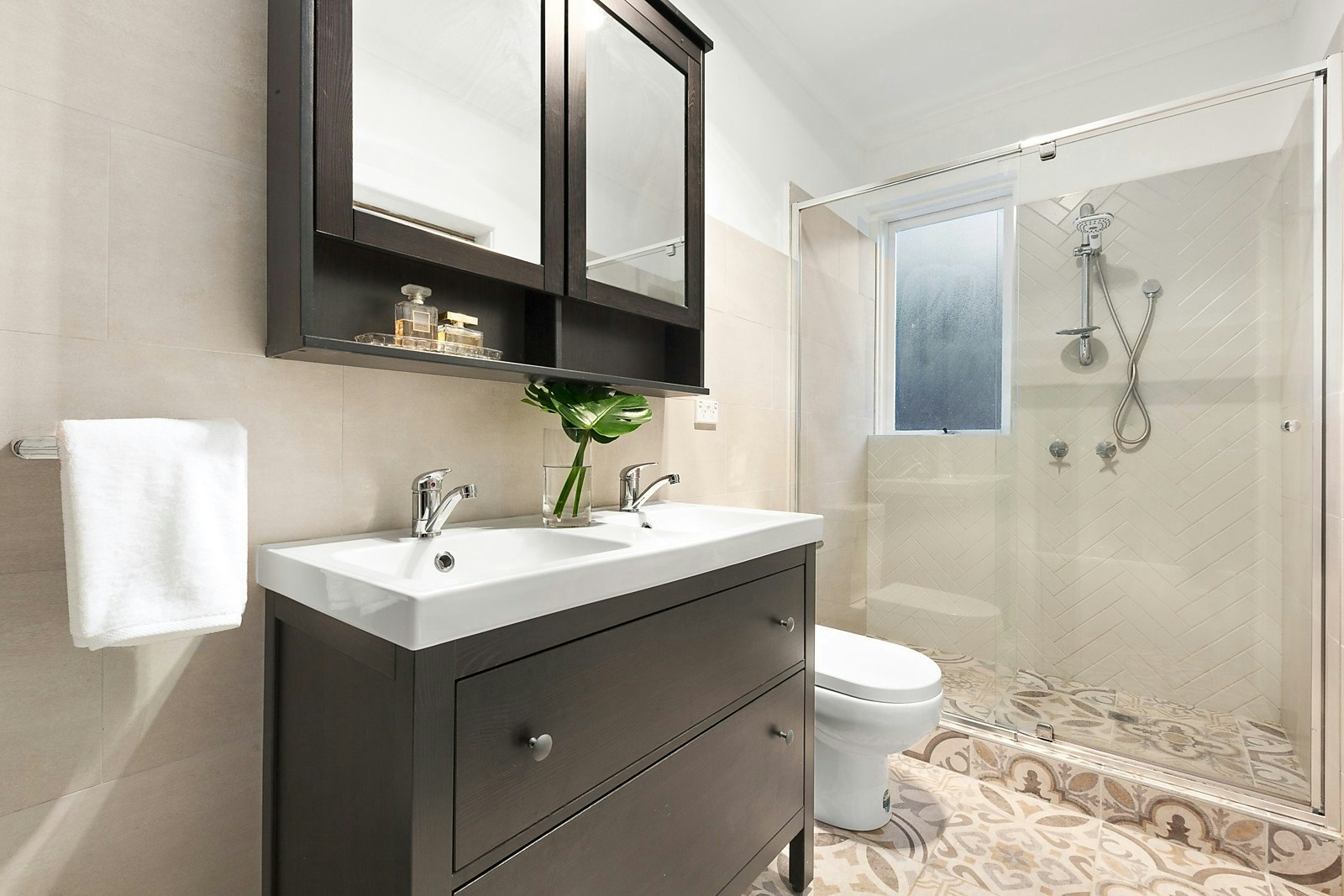 2c Woodmason Street, Malvern, VIC