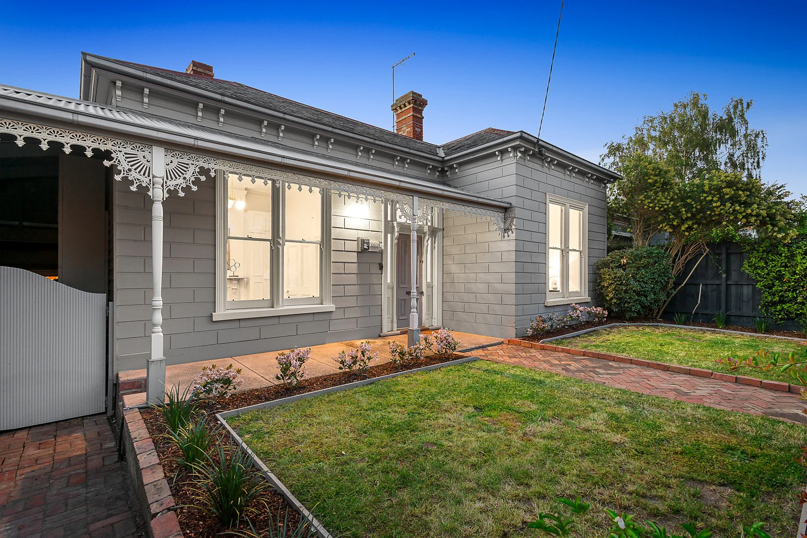 17 Seymour Avenue, Armadale, VIC