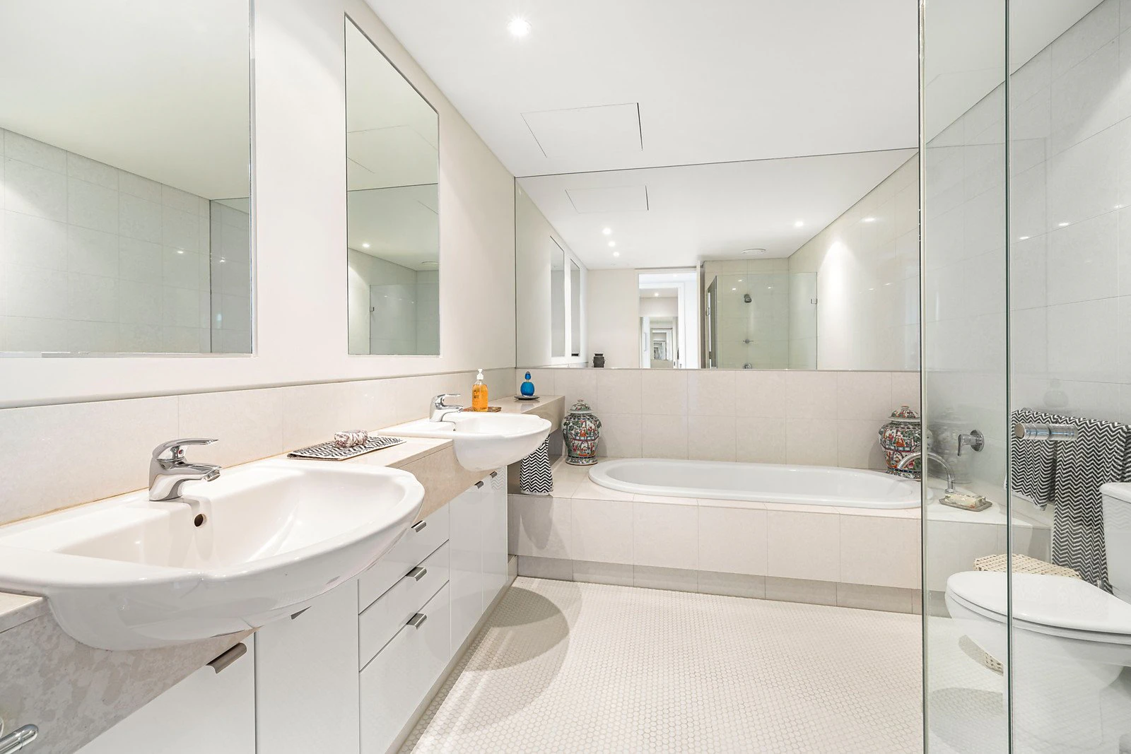 603/2 Slater Street, Melbourne, VIC
