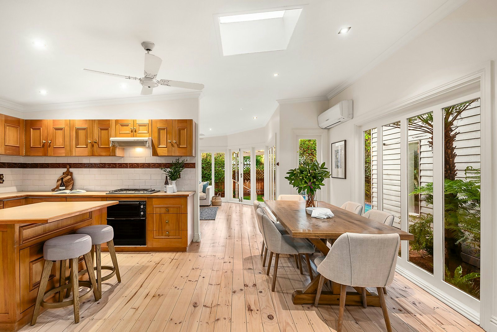 17 Seymour Avenue, Armadale, VIC