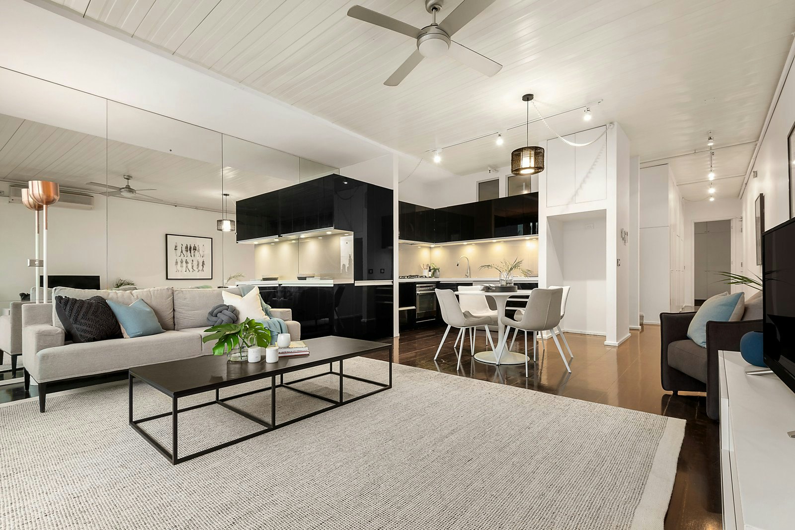 404/12 Anchor Place, Prahran, VIC