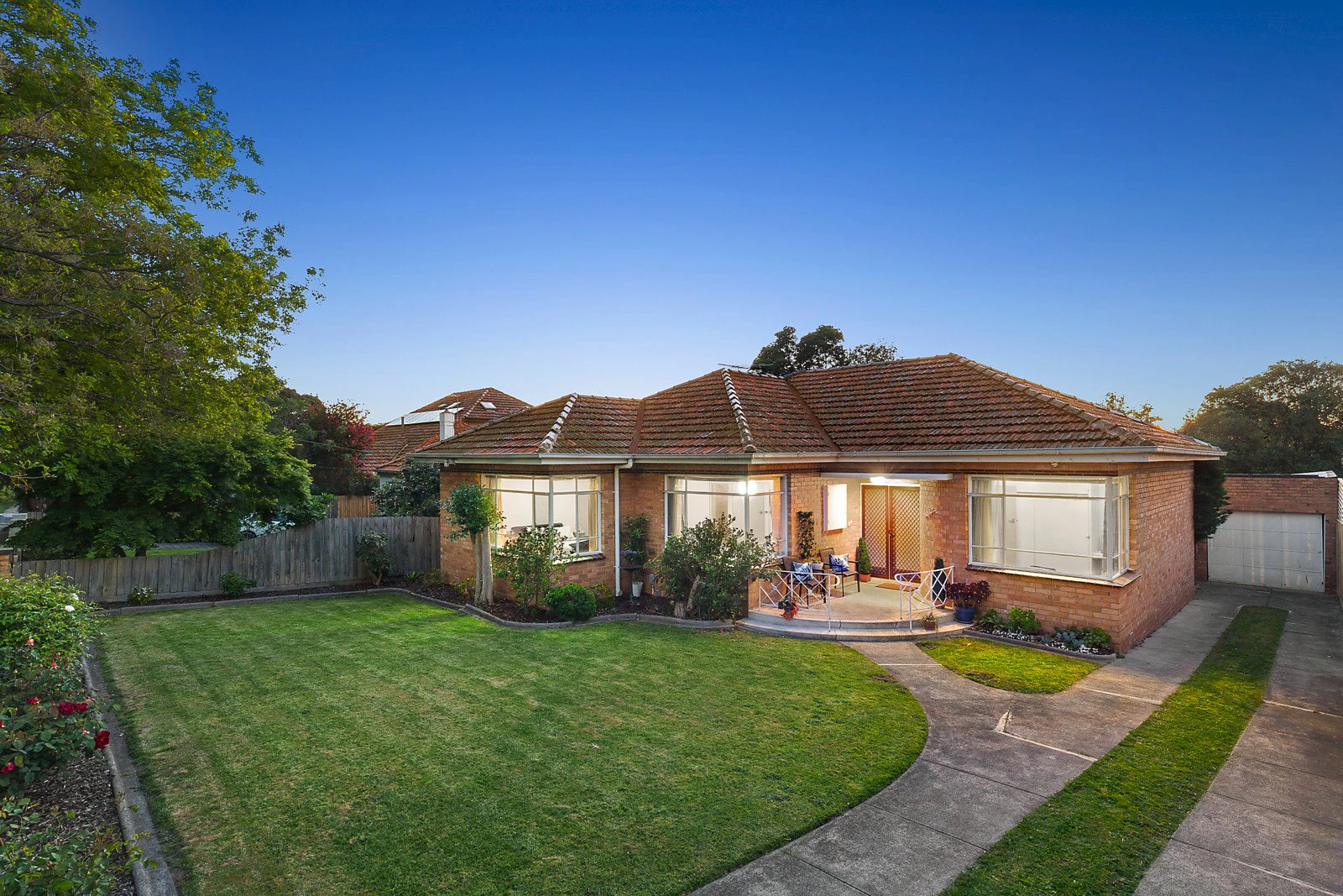 33 Ramsay Avenue, Kew East, VIC