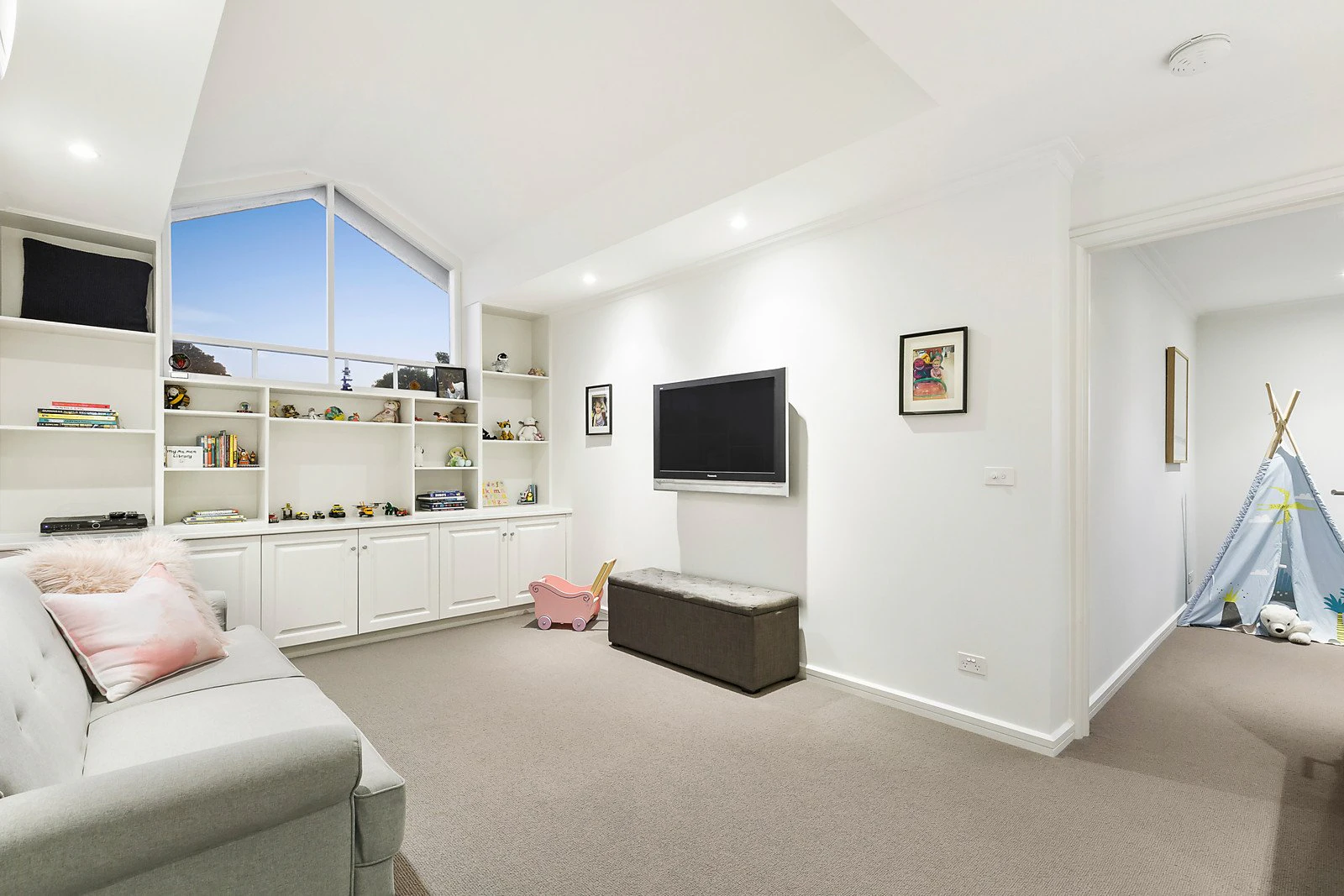 154 Ludstone Street, Hampton, VIC