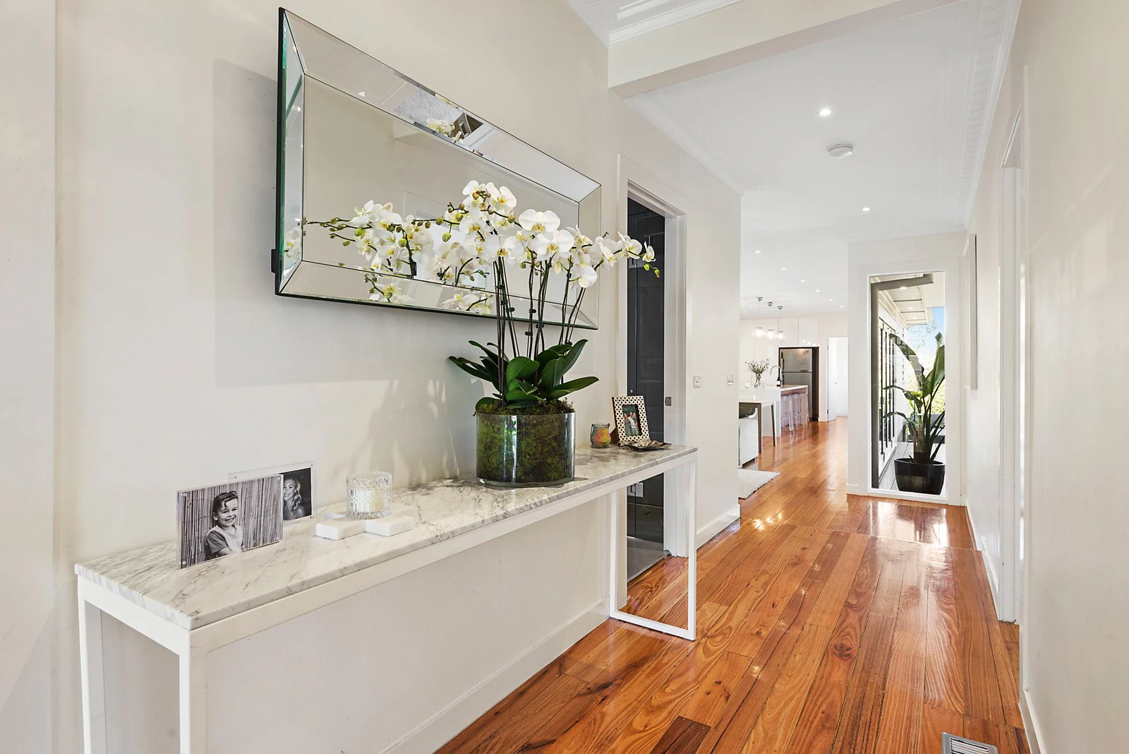 8 Asquith Street, Box Hill South, VIC