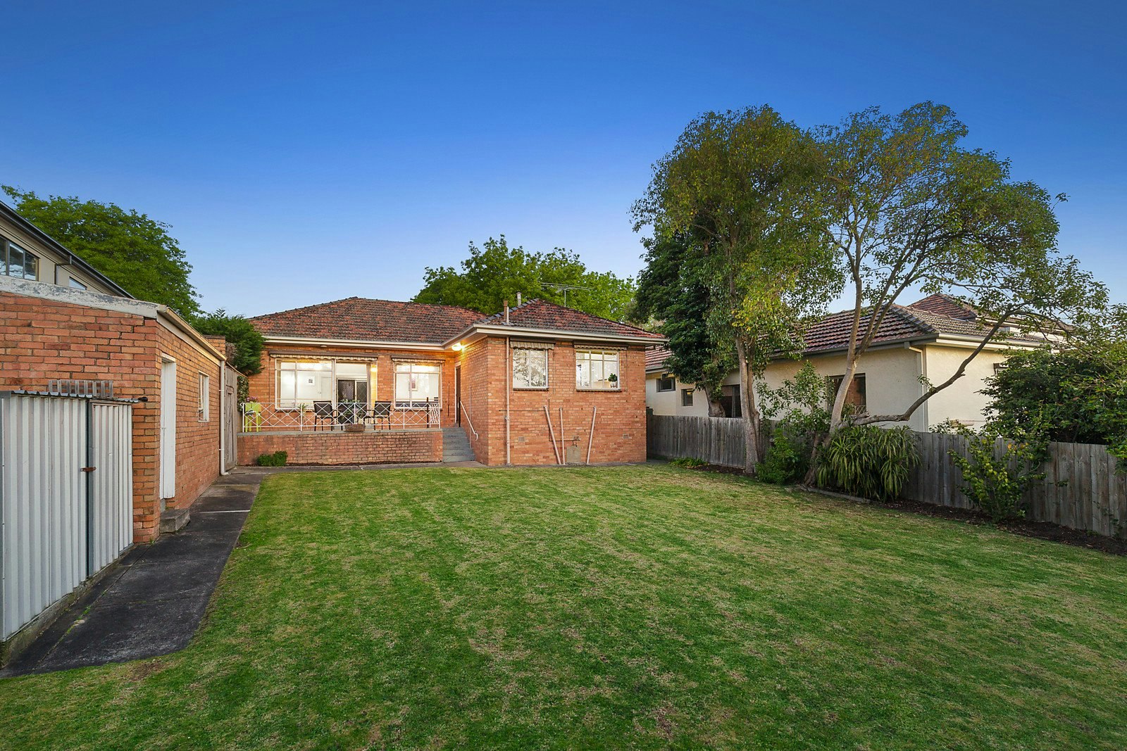 33 Ramsay Avenue, Kew East, VIC