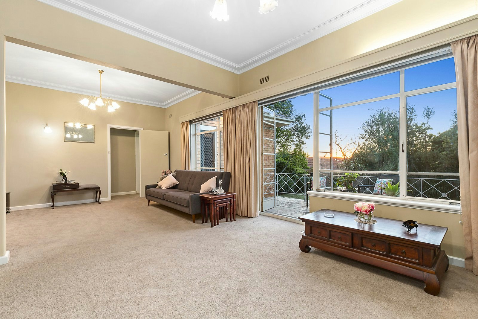 33 Ramsay Avenue, Kew East, VIC