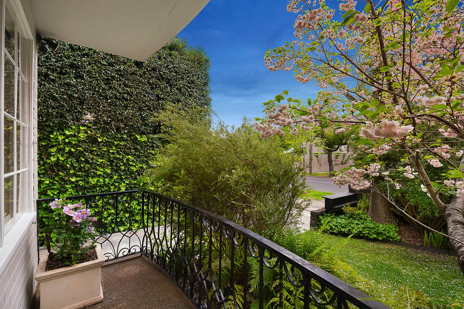 2/183 Kooyong Road, Toorak, VIC