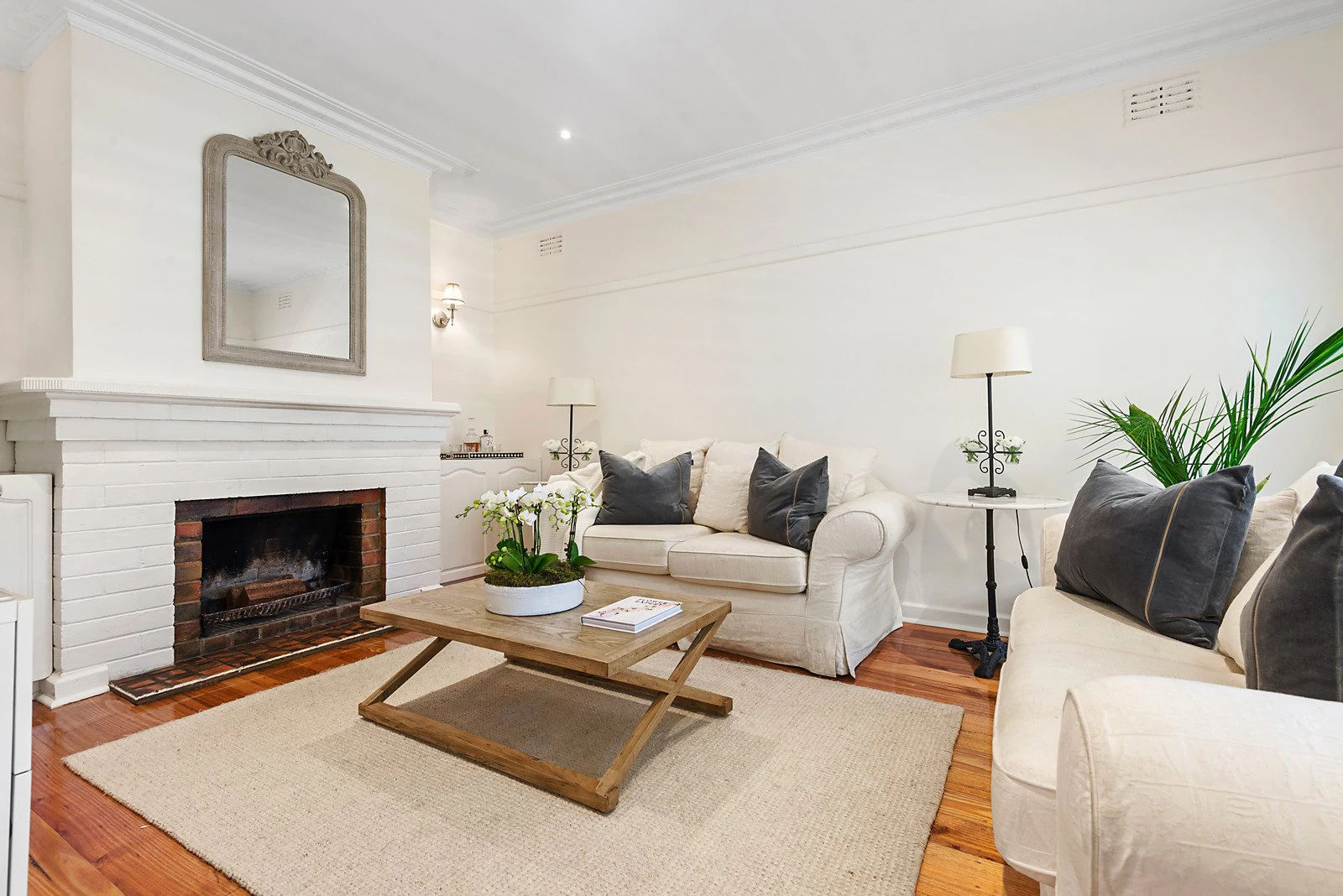 8 Asquith Street, Box Hill South, VIC