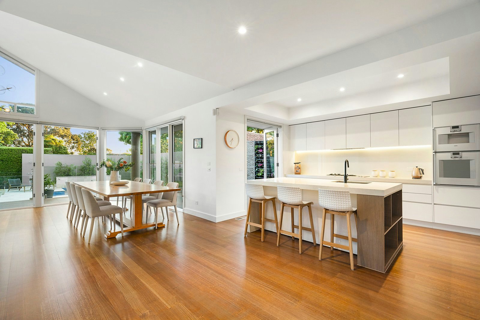 154 Ludstone Street, Hampton, VIC