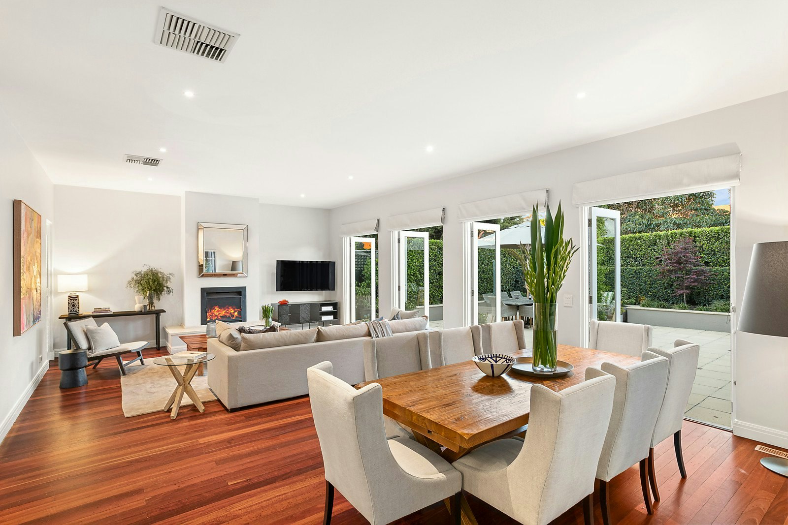 2 Mons Street, Glen Iris, VIC