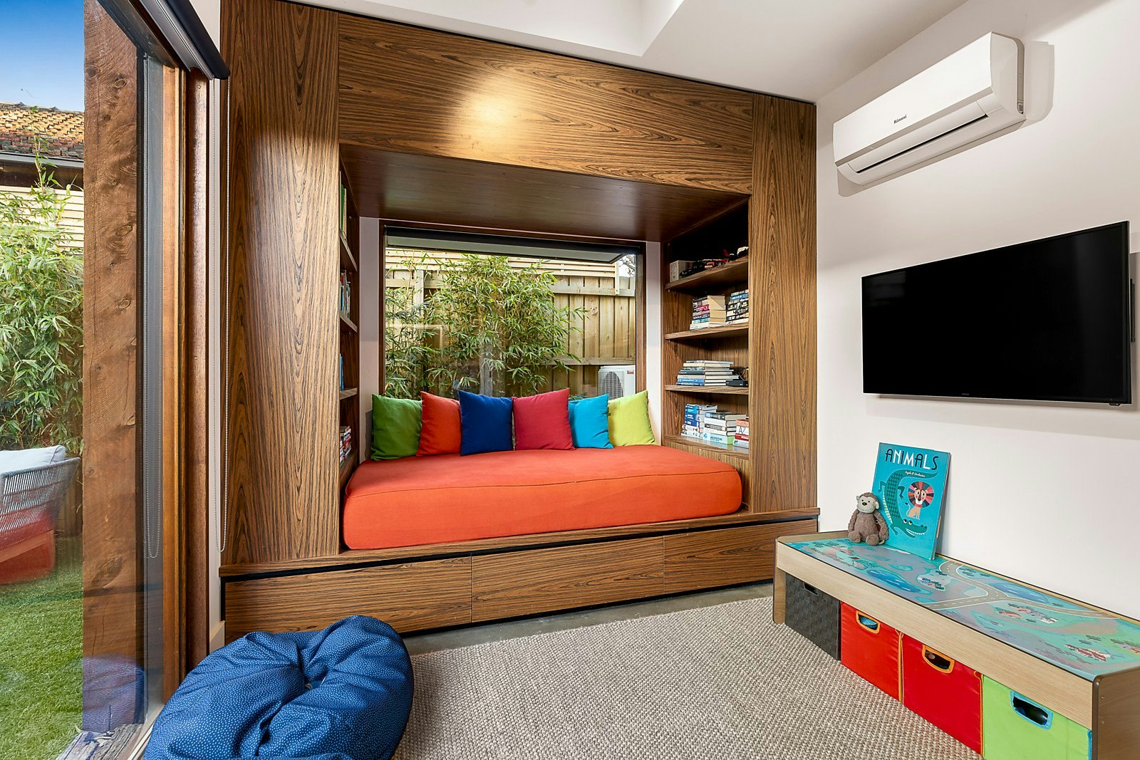 9 Oaklands Court, Highett, VIC